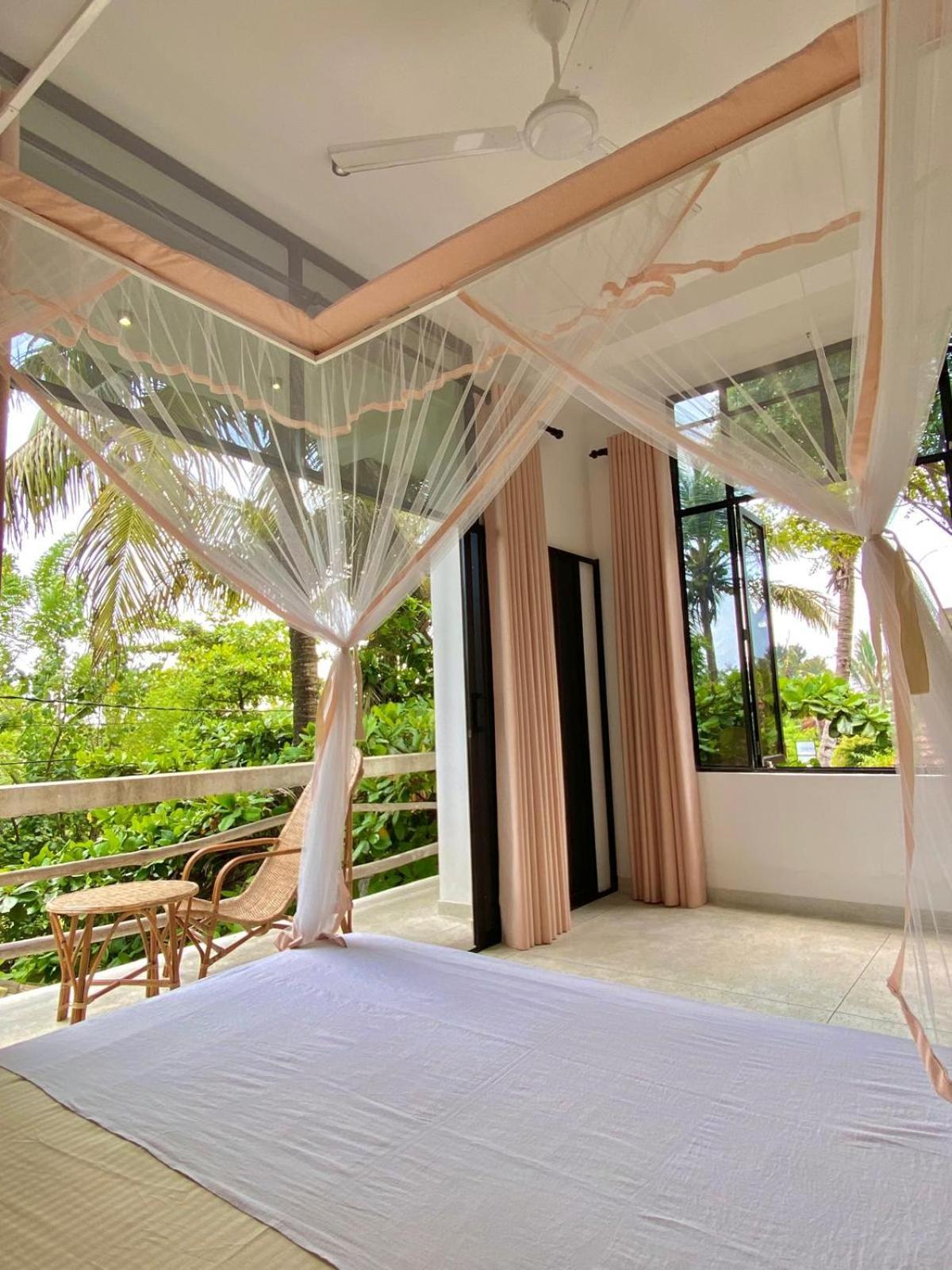 فندق Lotus Surf House ميديغاما إيست المظهر الخارجي الصورة