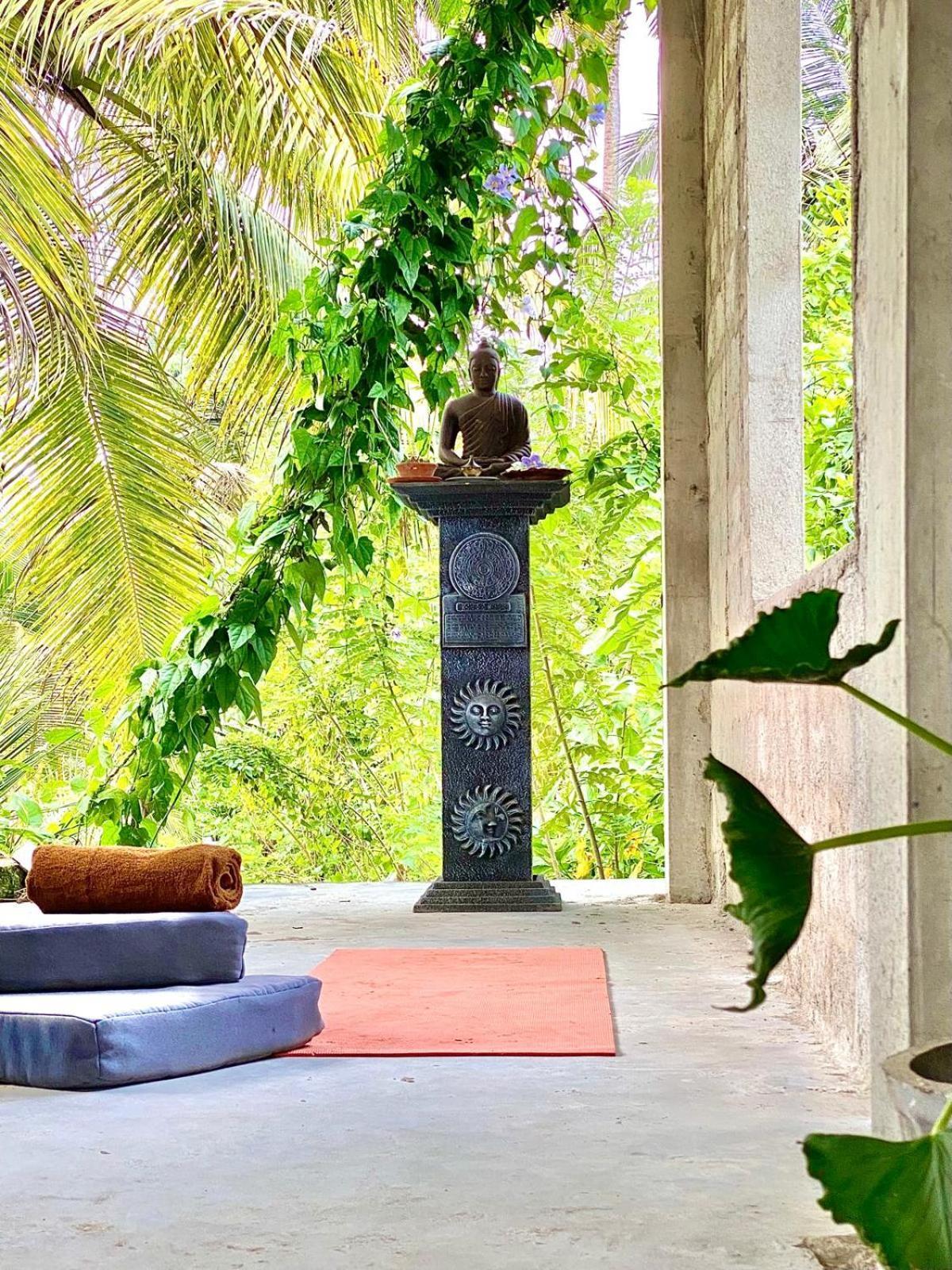 فندق Lotus Surf House ميديغاما إيست المظهر الخارجي الصورة